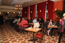 Zufriedene Gäste in unserem Gastraum