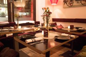 Unsere gemütlichen 2er und 4er Tische