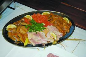 leckere Fischplatte zum teilen